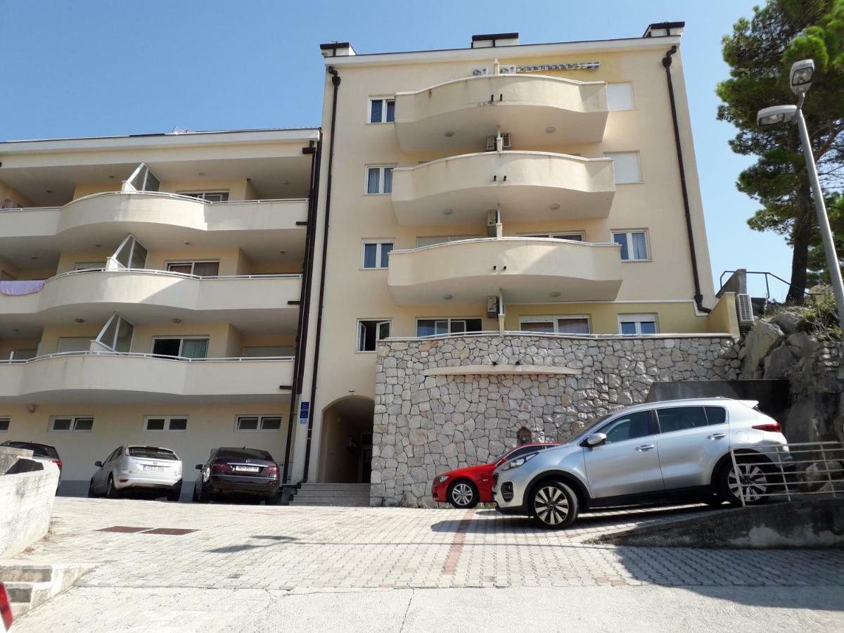 Apartman Baška Voda エクステリア 写真
